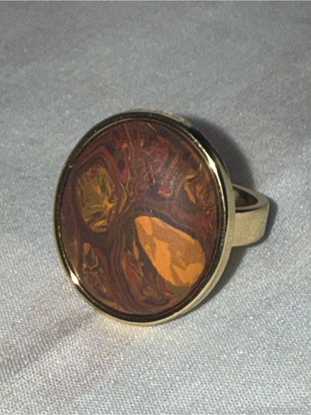 Vintage Mid-Century Gold-Toned Statement Ring Natural Wood inlay BOHO Az 9.5-10